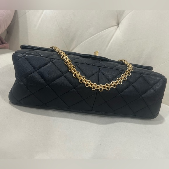 Chanel Double Flap Calfskin Reissue 2.55 Medium Bag - Picture 7 of 12